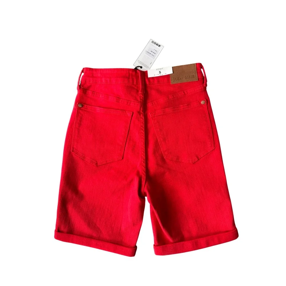 NWT Judy Blue Garment Dyed Red Bermuda Shorts Womens‎ S Tummy Control High Rise